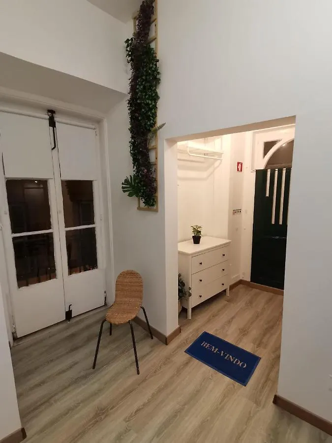 Party Zone Hostel Bairro Alto Lisbona