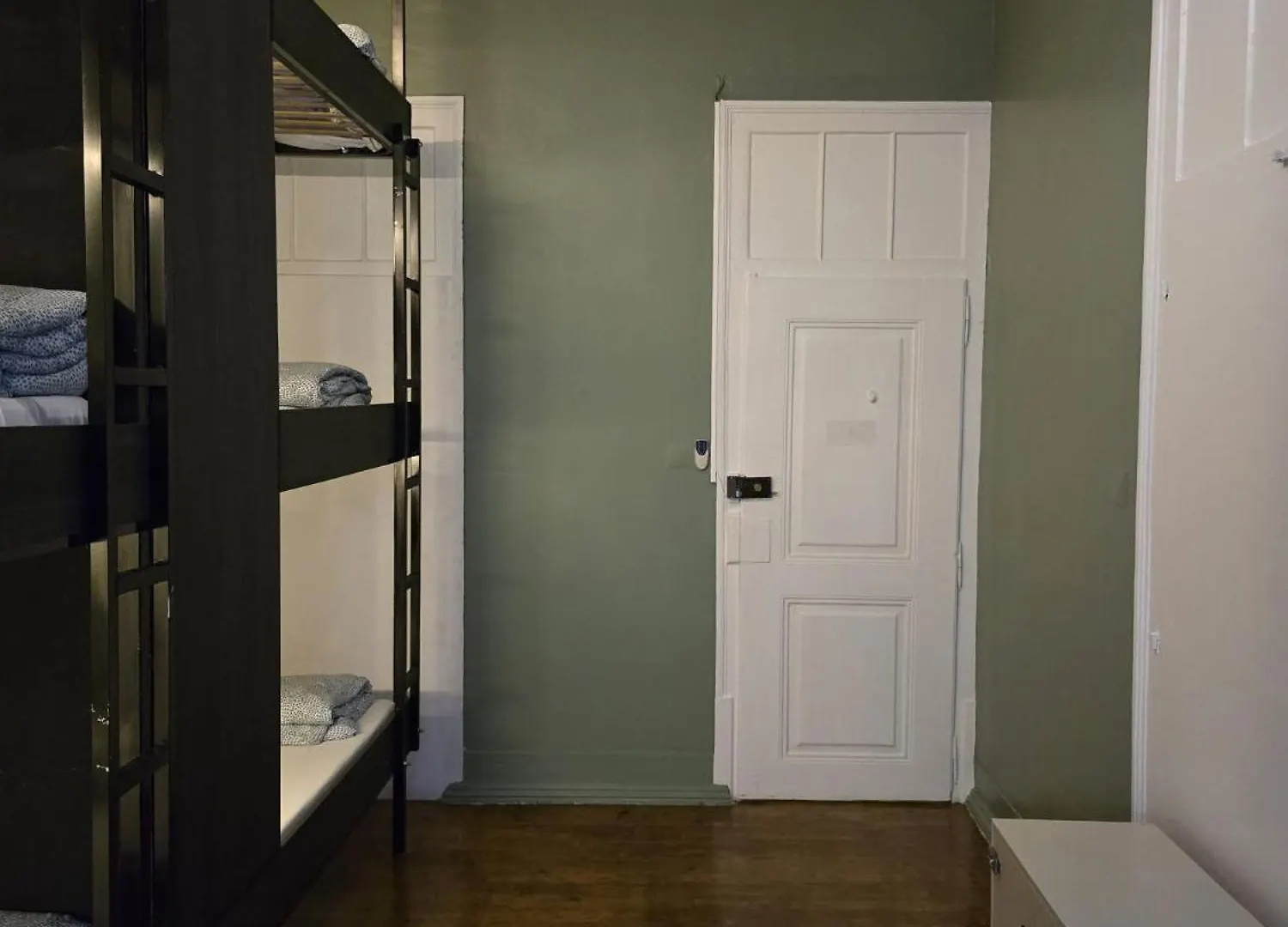 Party Zone Hostel Bairro Alto Lisbona